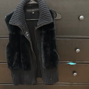 Luxurious Pologeorgis Black Ribbed Rabbit Fur Vest